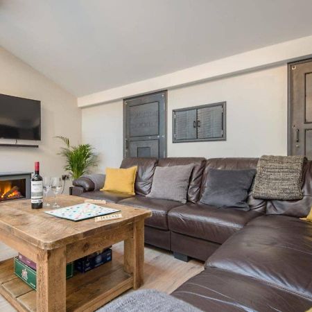 89A Church Street - Luxury One Bed Apartment With Roof Terrace Whitby Bagian luar foto