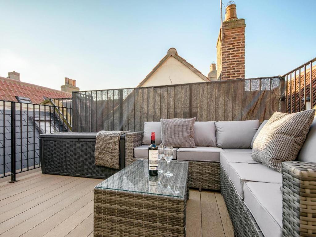 89A Church Street - Luxury One Bed Apartment With Roof Terrace Whitby Bagian luar foto